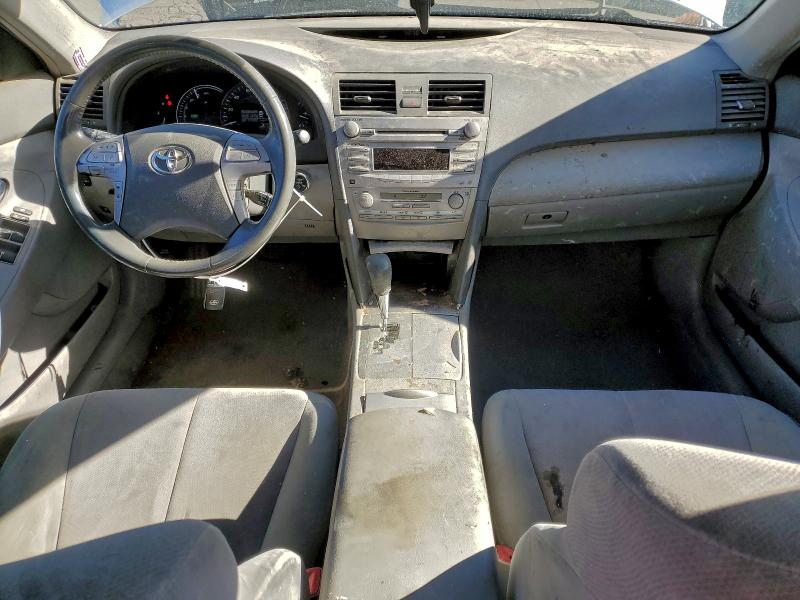Photo 8 from auction – 2011 TOYOTA CAMRY HYBR with VIN 4T1BB3EK4BU129767
