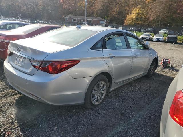 Photo 3 from auction – 2012 HYUNDAI SONATA GLS with VIN 5NPEB4AC4CH342252