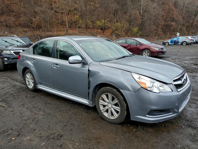 Photo 4 from auction – 2010 SUBARU LEGACY 2.5 with VIN 4S3BMBC61A3240375