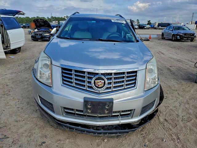 Photo 5 from auction – 2016 CADILLAC SRX with VIN 3GYFNAE30GS529093