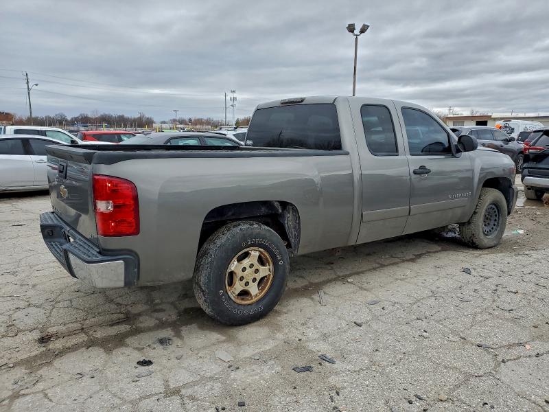 Photo 3 from auction – 2008 CHEVROLET SILVERADO with VIN 1GCEC19C98Z136618