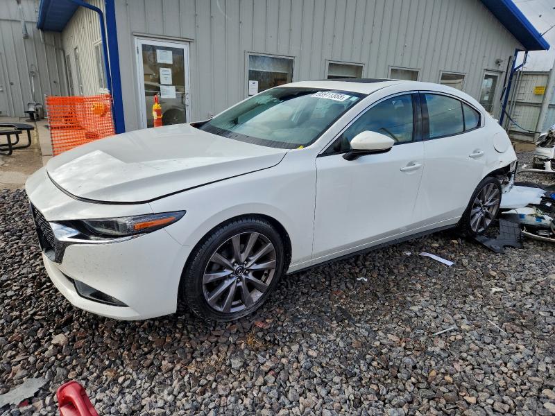 MAZDA 3 PREMIUM 2019 with VIN JM1BPBEM6K1131541 - Photo from auction