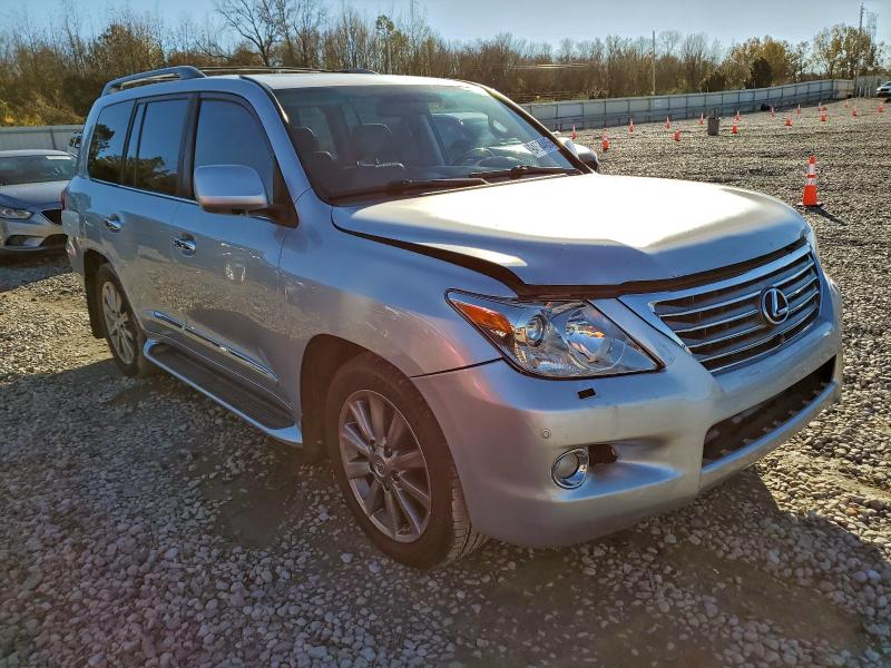 Photo 4 from auction – 2009 LEXUS LX 570 with VIN JTJHY00W494028242
