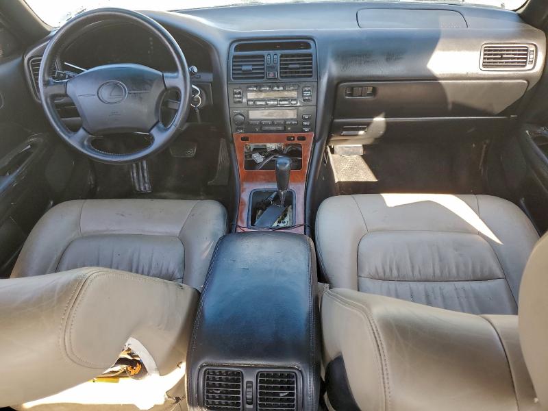 Photo 8 from auction – 1995 LEXUS LS 400 with VIN JT8UF22E2S0021180