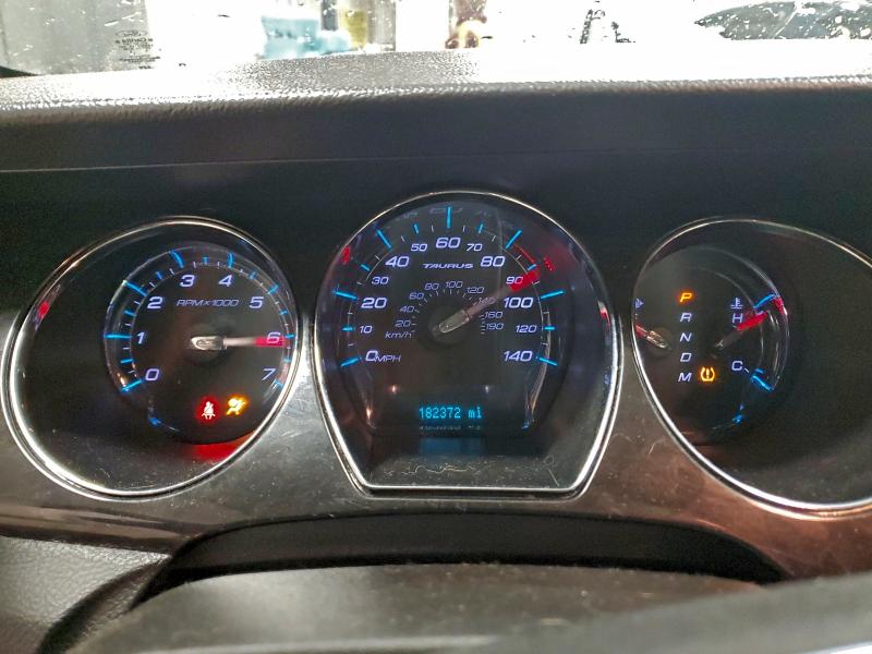 Photo 9 from auction – 2011 FORD TAURUS LIM with VIN 1FAHP2JW2BG167327