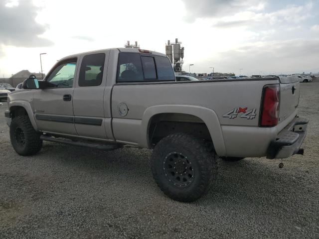 Photo 2 from auction – 2004 CHEVROLET SILVERADO with VIN 1GCHK29GX4E384967