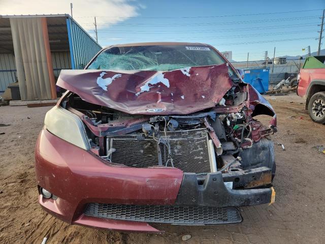 Photo 5 from auction – 2012 TOYOTA SIENNA XLE with VIN 5TDYK3DC1CS204066