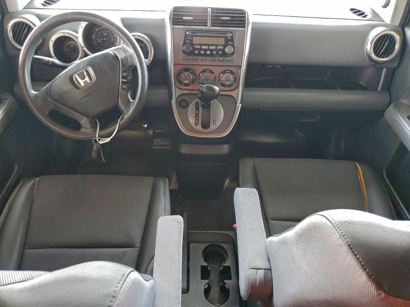 Photo 8 from auction – 2005 HONDA ELEMENT EX with VIN 5J6YH18675L003164