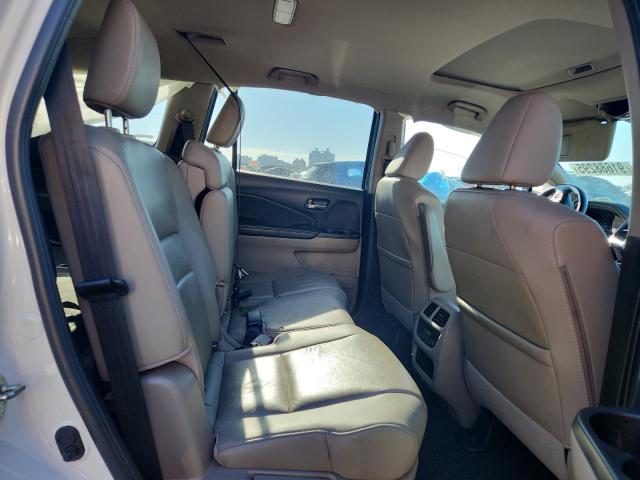 Photo 11 from auction – 2018 HONDA PILOT EXLN with VIN 5FNYF5H79JB020850