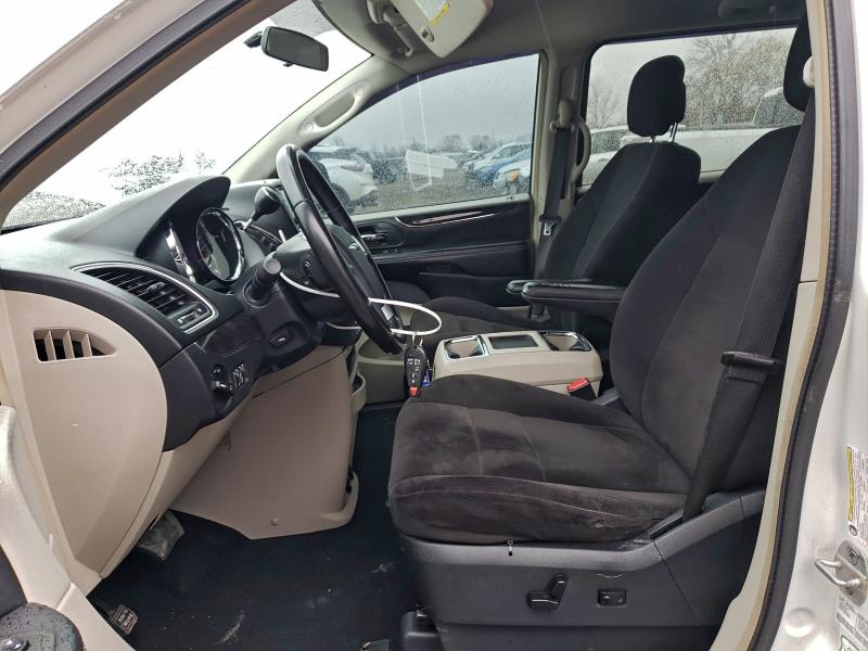 Photo 7 from auction – 2012 CHRYSLER TOWN & COU with VIN 2C4RC1BG6CR292570