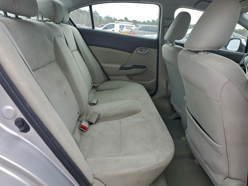 Photo 10 from auction – 2012 HONDA CIVIC LX with VIN 2HGFB2F50CH318091