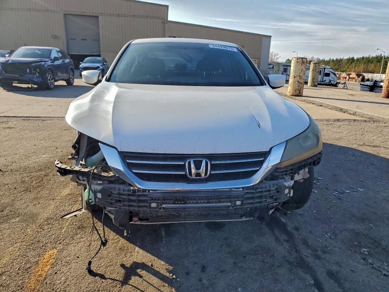 Photo 5 from auction – 2015 HONDA ACCORD SPO with VIN 1HGCR2F57FA052621