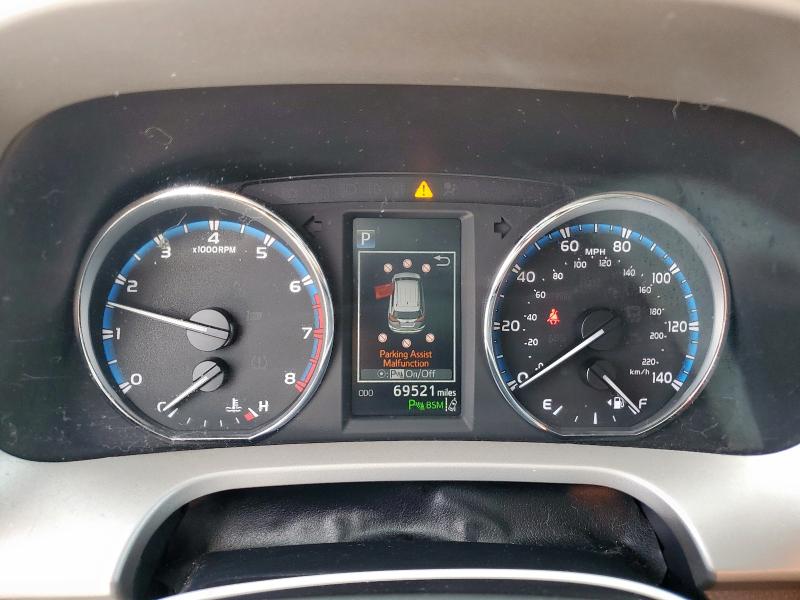 Photo 9 from auction – 2017 TOYOTA RAV4 LIMIT with VIN 2T3DFREV9HW628154