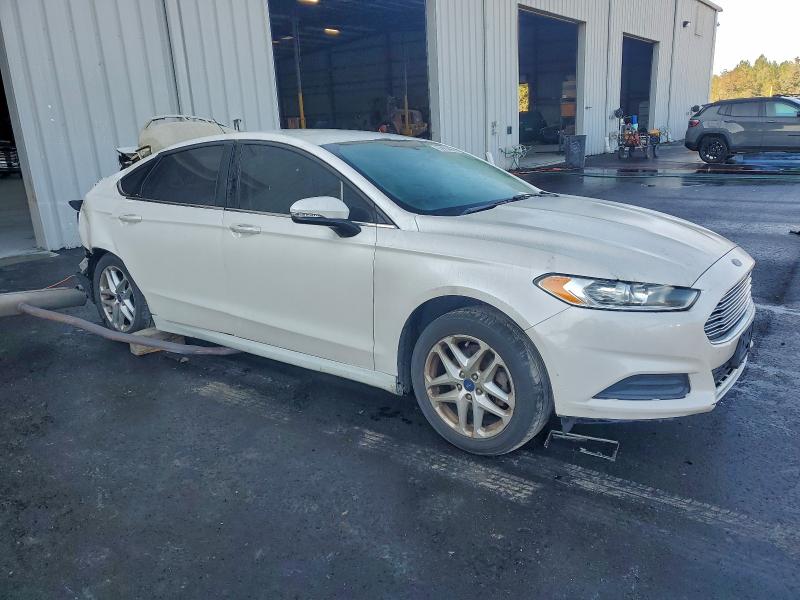 Photo 4 from auction – 2015 FORD FUSION SE with VIN 3FA6P0HD7FR205360