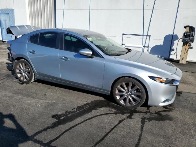 Photo 4 from auction – 2020 MAZDA 3 SELECT with VIN 3MZBPACL3LM124780
