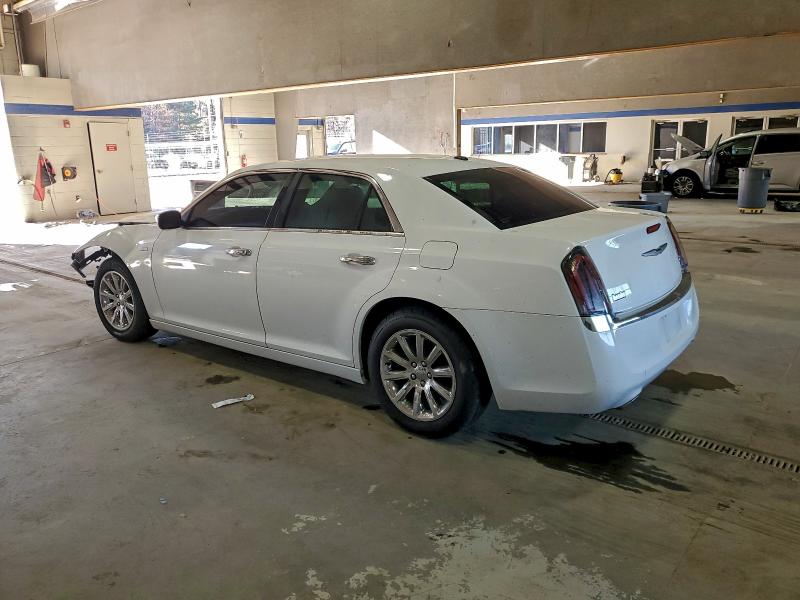 Photo 2 from auction – 2013 CHRYSLER 300C with VIN 2C3CCAEG8DH606541