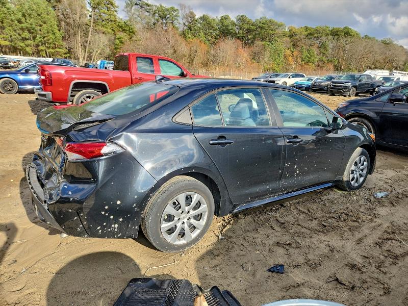 Photo 3 from auction – 2022 TOYOTA COROLLA with VIN 5YFEPMAE2NP294016