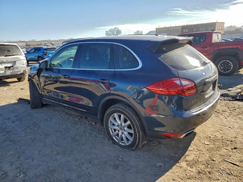 Photo 2 from auction – 2013 PORSCHE CAYENNE with VIN WP1AA2A20DLA19471