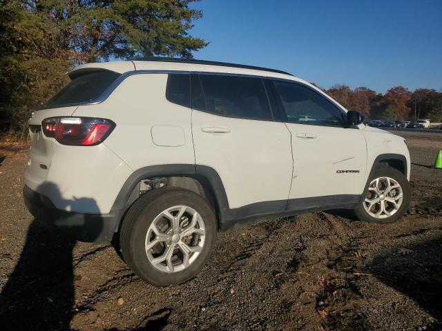 Photo 3 from auction – 2024 JEEP COMPASS LA with VIN 3C4NJDBN1RT138679