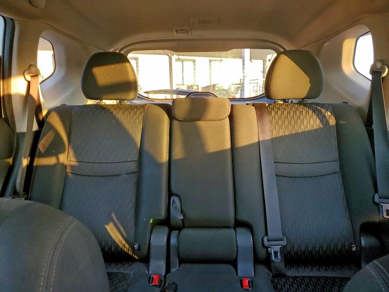 Photo 10 from auction – 2018 NISSAN ROGUE S with VIN KNMAT2MV2JP554470