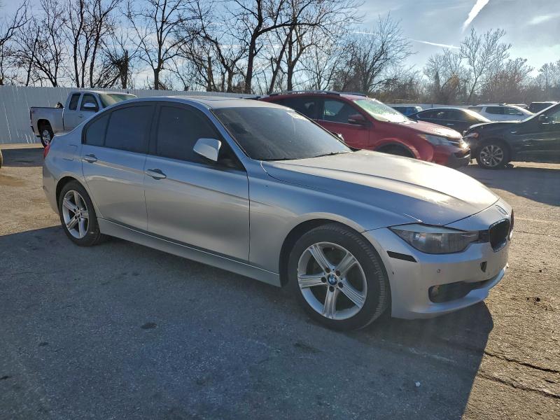 Photo 4 from auction – 2015 BMW 320 I with VIN WBA3B1G55FNT03203