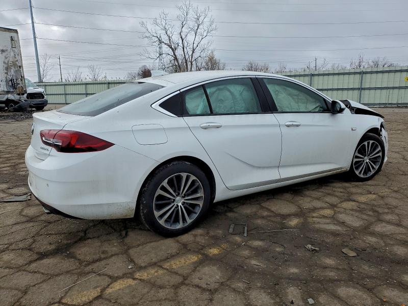 Photo 3 from auction – 2019 BUICK REGAL ESSE with VIN W04GP6SX5K1038810