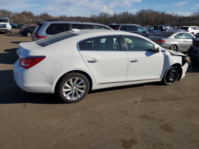 Photo 3 from auction – 2016 BUICK LACROSSE with VIN 1G4GB5G37GF286759
