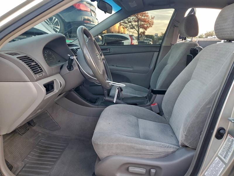 Photo 7 from auction – 2002 TOYOTA CAMRY LE with VIN JTDBE32K420061140