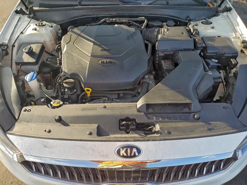 Photo 11 from auction – 2017 KIA CADENZA PR with VIN KNALC4J17H5067984