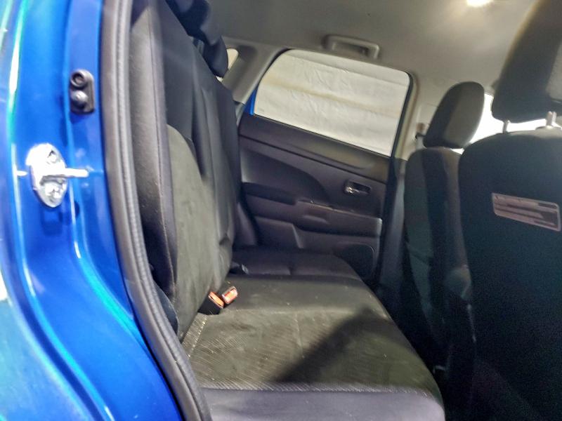 Photo 11 from auction – 2015 MITSUBISHI OUTLANDER with VIN 4A4AR4AW3FE058208