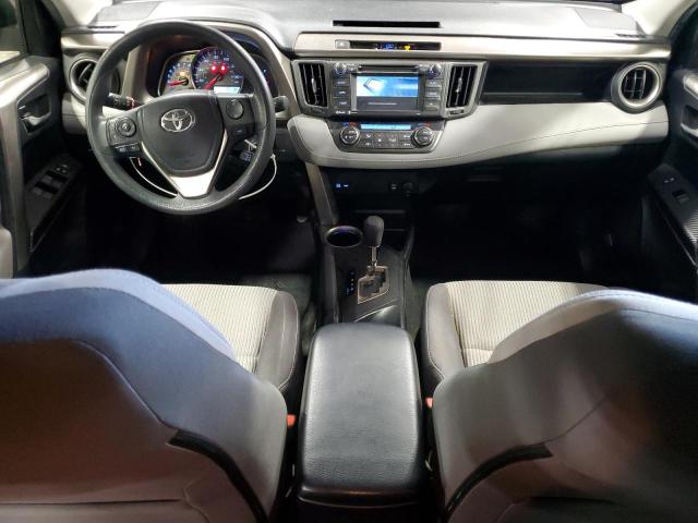 Photo 8 from auction – 2015 TOYOTA RAV4 XLE with VIN JTMRFREV1FD131681