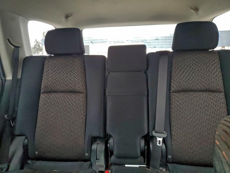 Photo 10 from auction – 2011 TOYOTA 4RUNNER SR with VIN JTEBU5JR1B5034358