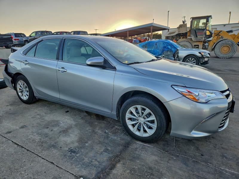 Photo 4 from auction – 2015 TOYOTA CAMRY LE with VIN 4T4BF1FKXFR464079