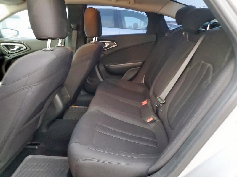 Photo 10 from auction – 2015 CHRYSLER 200 LIMITE with VIN 1C3CCCAB5FN578892