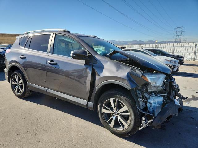Photo 4 from auction – 2016 TOYOTA RAV4 XLE with VIN 2T3RFREV6GW490495
