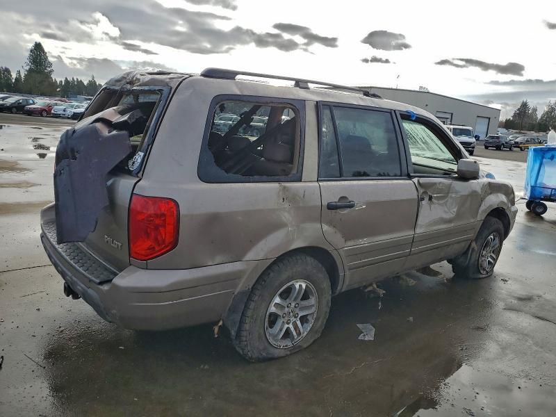 Photo 3 from auction – 2004 HONDA PILOT EXL with VIN 2HKYF18554H583648