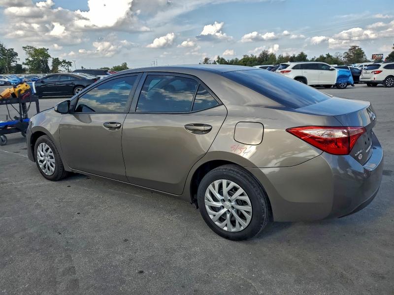 Photo 2 from auction – 2018 TOYOTA COROLLA L with VIN 5YFBURHE6JP774262