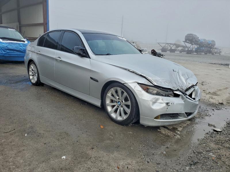 Photo 4 from auction – 2007 BMW 328 I SULE with VIN WBAVC535X7FZ79161