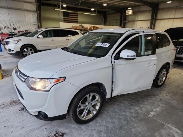 MITSUBISHI OUTLANDER 2014 with VIN JA4AZ3A39EZ013606 - Photo from auction