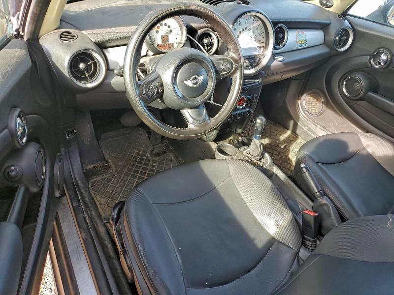 Photo 8 from auction – 2011 MINI COOPER with VIN WMWSU3C54BT097529