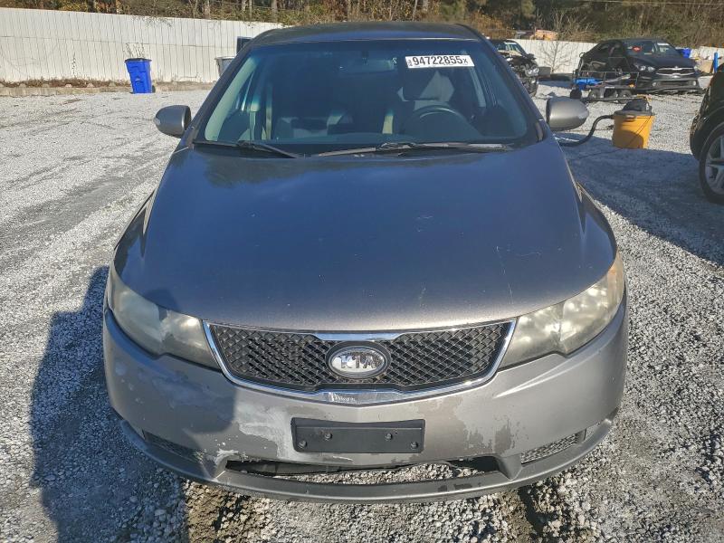 Photo 5 from auction – 2010 KIA FORTE EX with VIN KNAFU4A2XA5844666