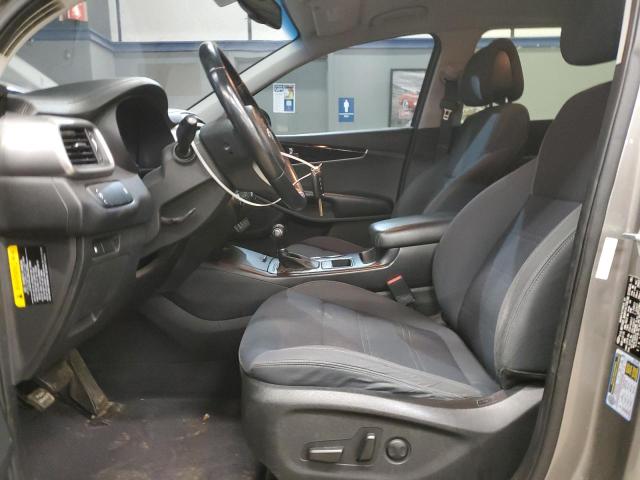Photo 7 from auction – 2016 KIA SORENTO LX with VIN 5XYPGDA53GG178436