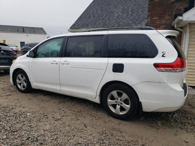 Photo 2 from auction – 2012 TOYOTA SIENNA LE with VIN 5TDKK3DCXCS203875