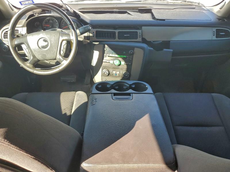 Photo 8 from auction – 2011 CHEVROLET TAHOE C150 with VIN 1GNSCAE03BR242074