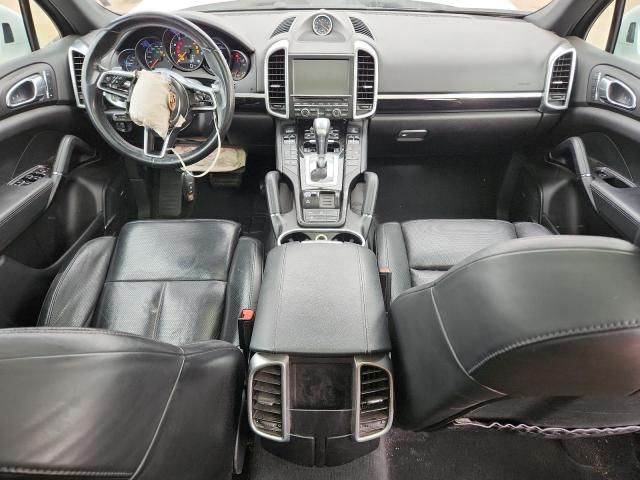 Photo 8 from auction – 2016 PORSCHE CAYENNE with VIN WP1AA2A23GKA13139