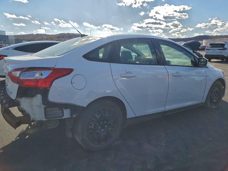 Photo 3 from auction – 2012 FORD FOCUS SE with VIN 1FAHP3F26CL214640