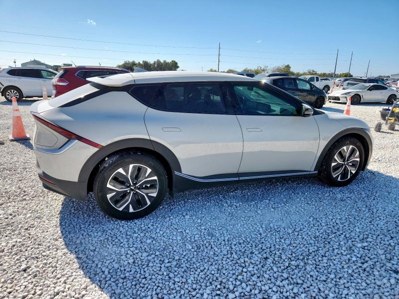 Photo 3 from auction – 2024 KIA EV6 LIGHT with VIN KNDC34LA5R5175621