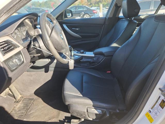 Photo 7 from auction – 2017 BMW 320I with VIN WBA8E1G55HNU14267