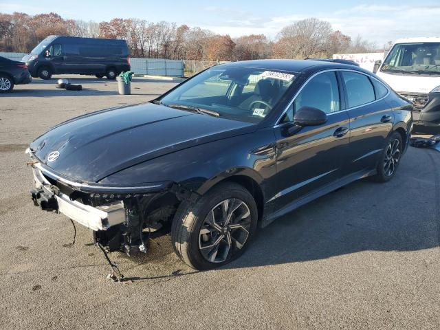 HYUNDAI SONATA SEL 2025 with VIN KMHL64JA8SA457366 - Photo from auction