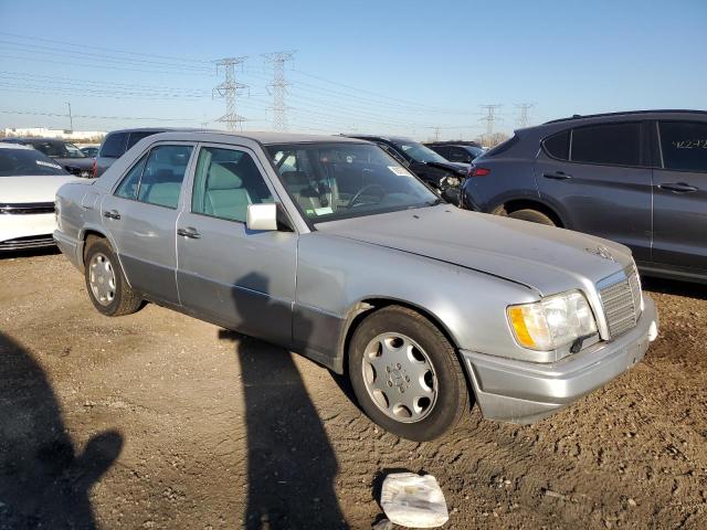 Photo 4 from auction – 1994 MERCEDES-BENZ E 420 with VIN WDBEA34E6RC035095